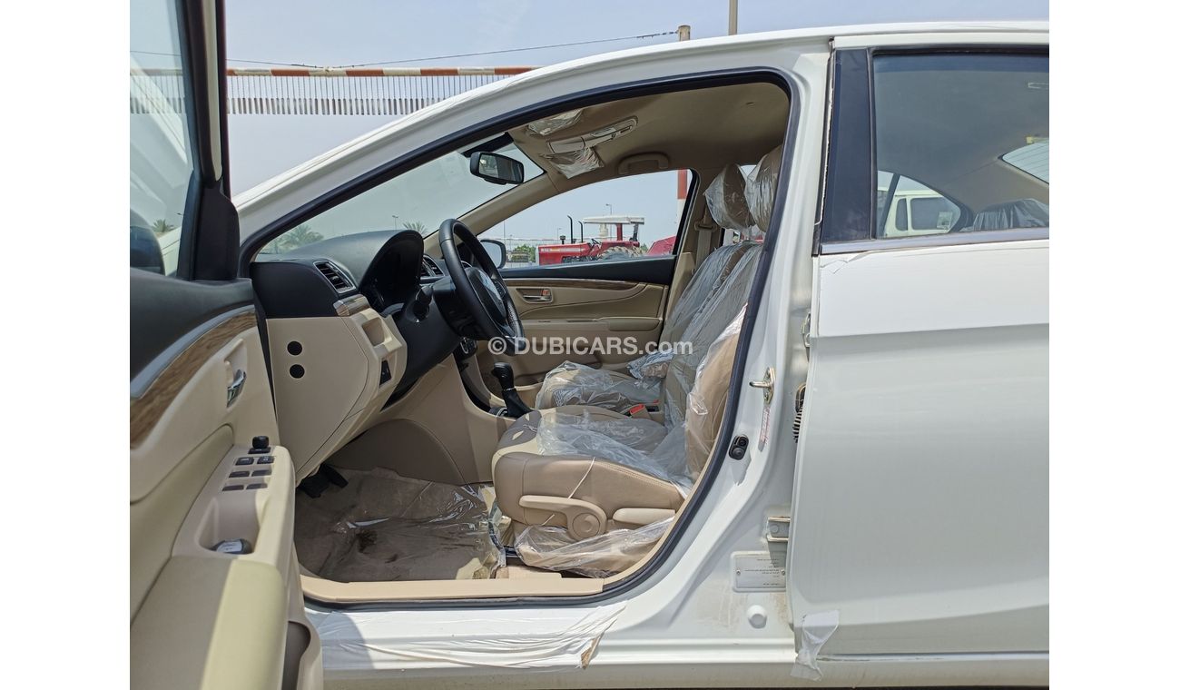 Suzuki Ciaz GLX, 1.5L PETROL / LEATHER SEATS / REAR CAMERA / PUSH START (CODE # 67849)