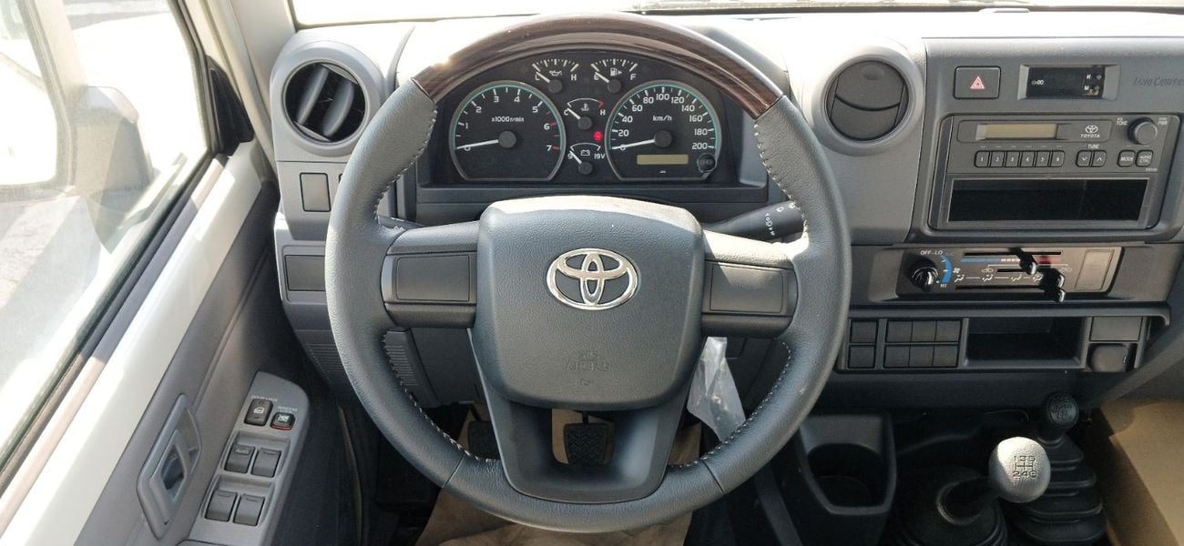 Toyota Land Cruiser Pick Up LC79 4.0L Petrol MT Double Cabin Pickup 2025YM