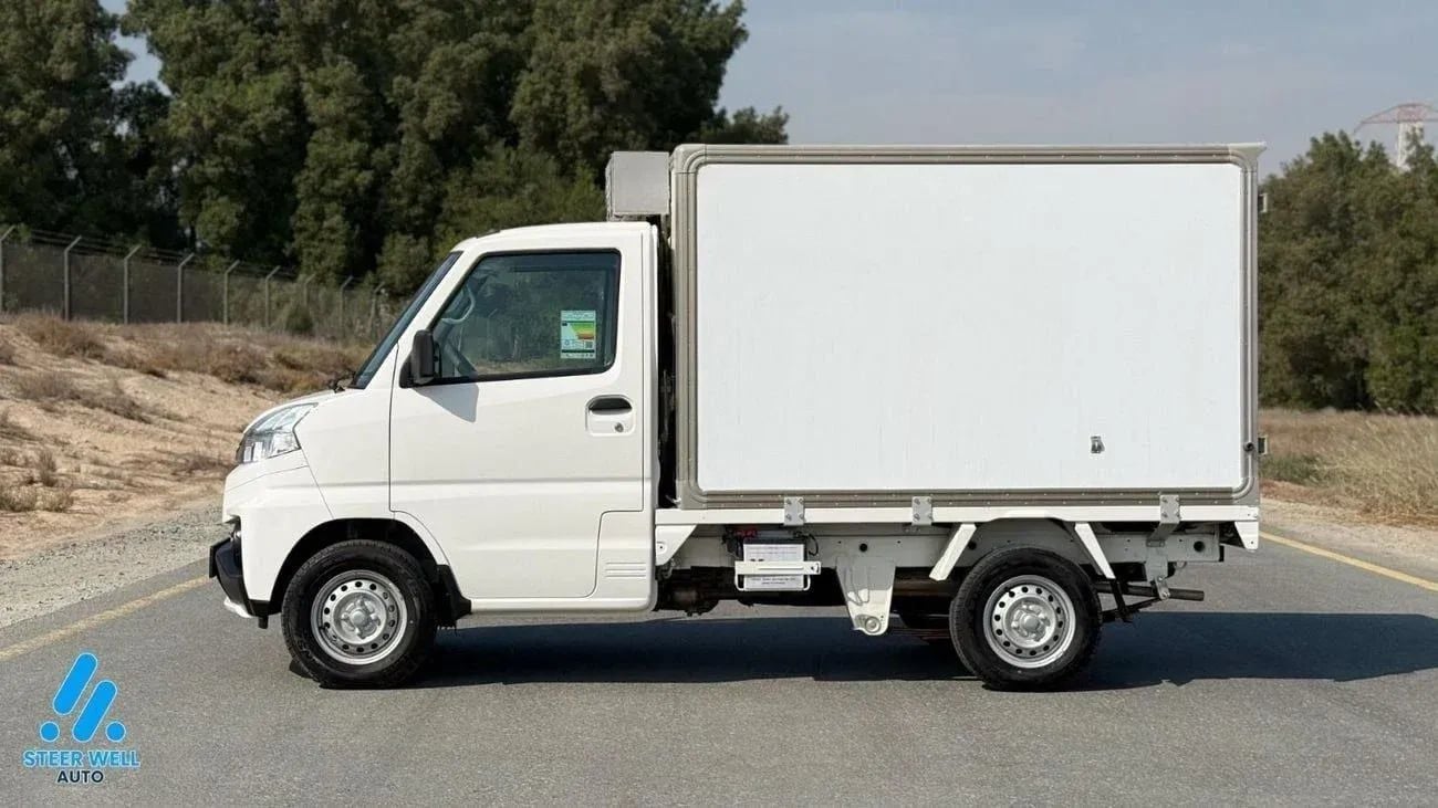 CMC Veryca CH21F 1.5L RWD Pickup with Freezer Box – White, Petrol