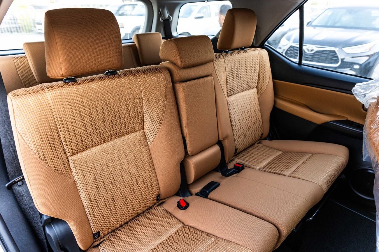 تويوتا فورتونر 2.7L EXR