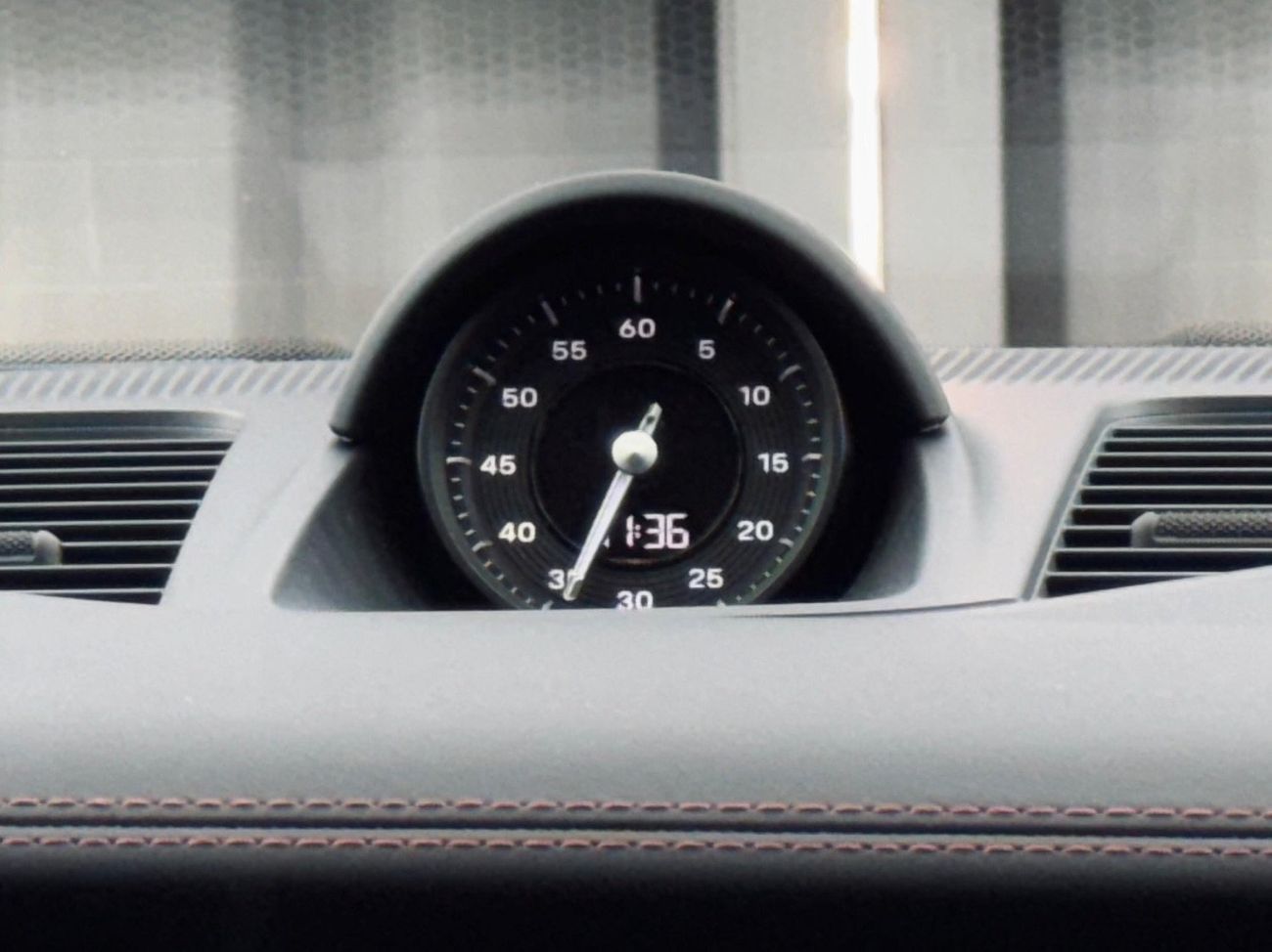 بورش باناميرا 2025 Porsche Panamera 4S E-Hybrid, 2029 Porsche Warranty, Just Been Serviced, Very Low Kms, GCC