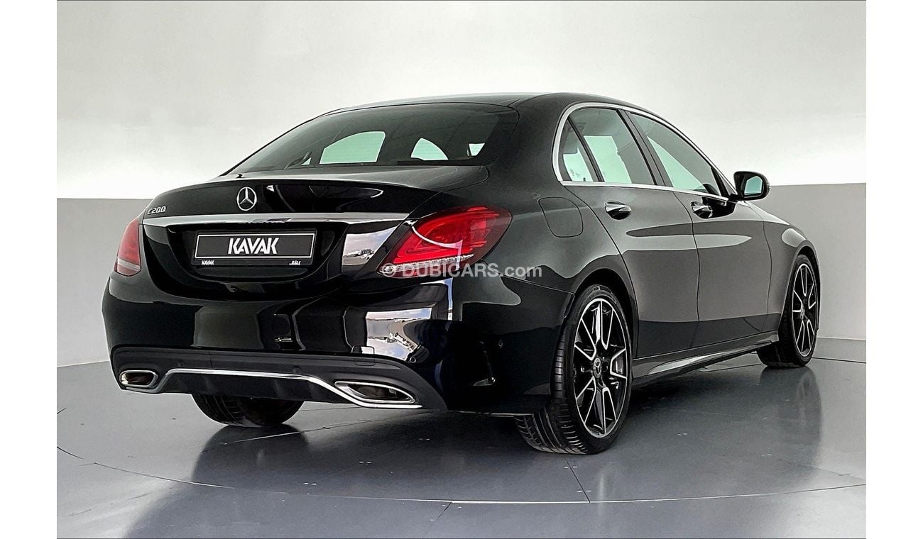 Mercedes Benz C200 Premium (AMG Line)
