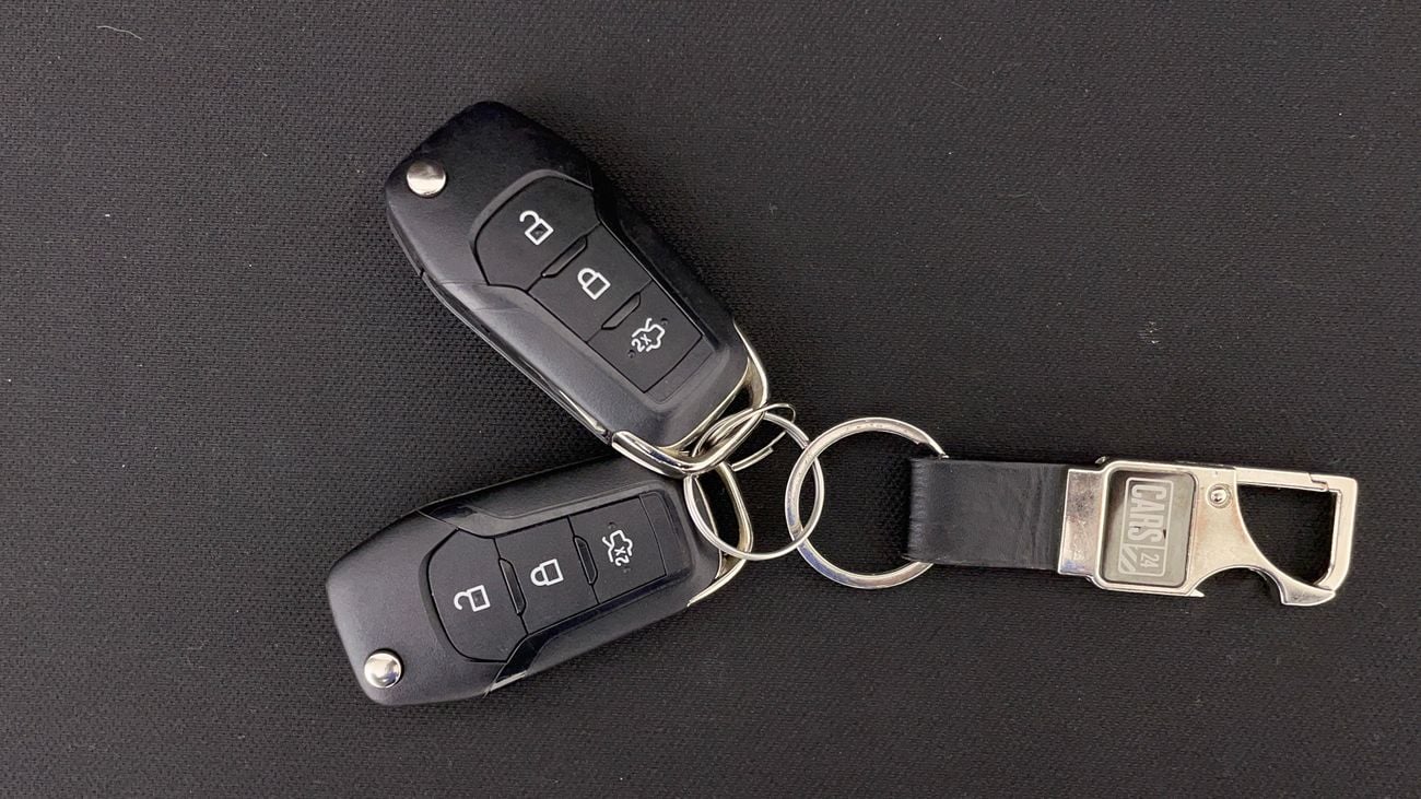 فورد إكسبلورر BASE 4WD 3.3 | بدون دفعة مقدمة | اختبار القيادة في المنزل