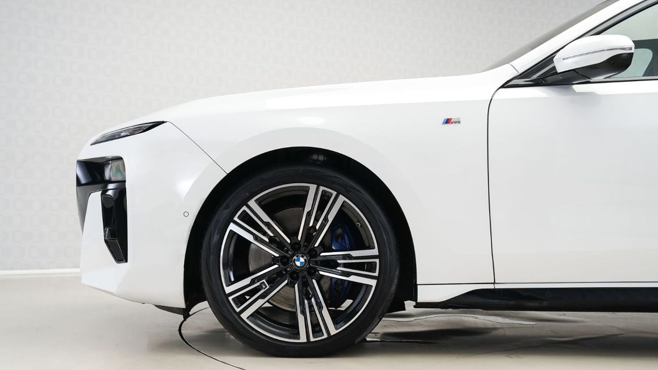 BMW 740i M Sport Individual | AED 4,807 PM | Warranty, Service July 2028, High Option | Special Offer