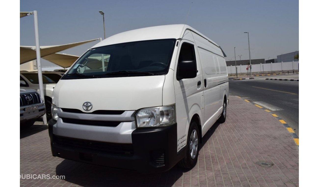 Toyota Hiace GLS - High Roof LWB Toyota Hiace Highroof Thermoking chiller, Model:2014. Excellent condition