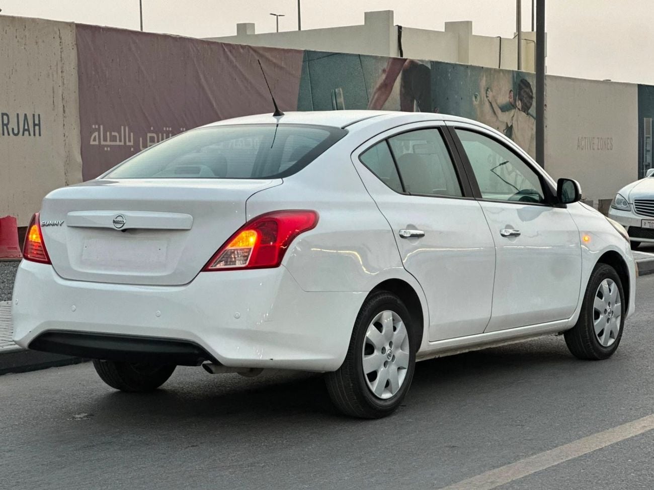 Nissan Sunny S