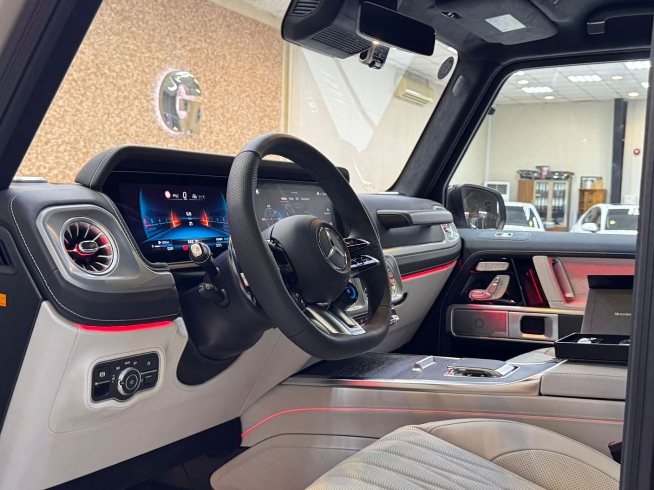 مرسيدس بنز G 63 AMG STD