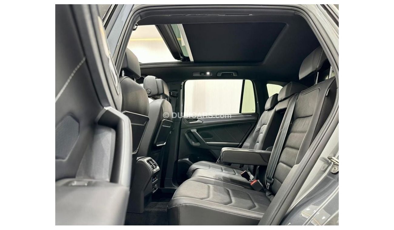 Volkswagen Tiguan R-Line 2019 Volkswagen Tiguan R Line, Dec 2024 VW Warranty, Full VW Service History, Low kms, GCC