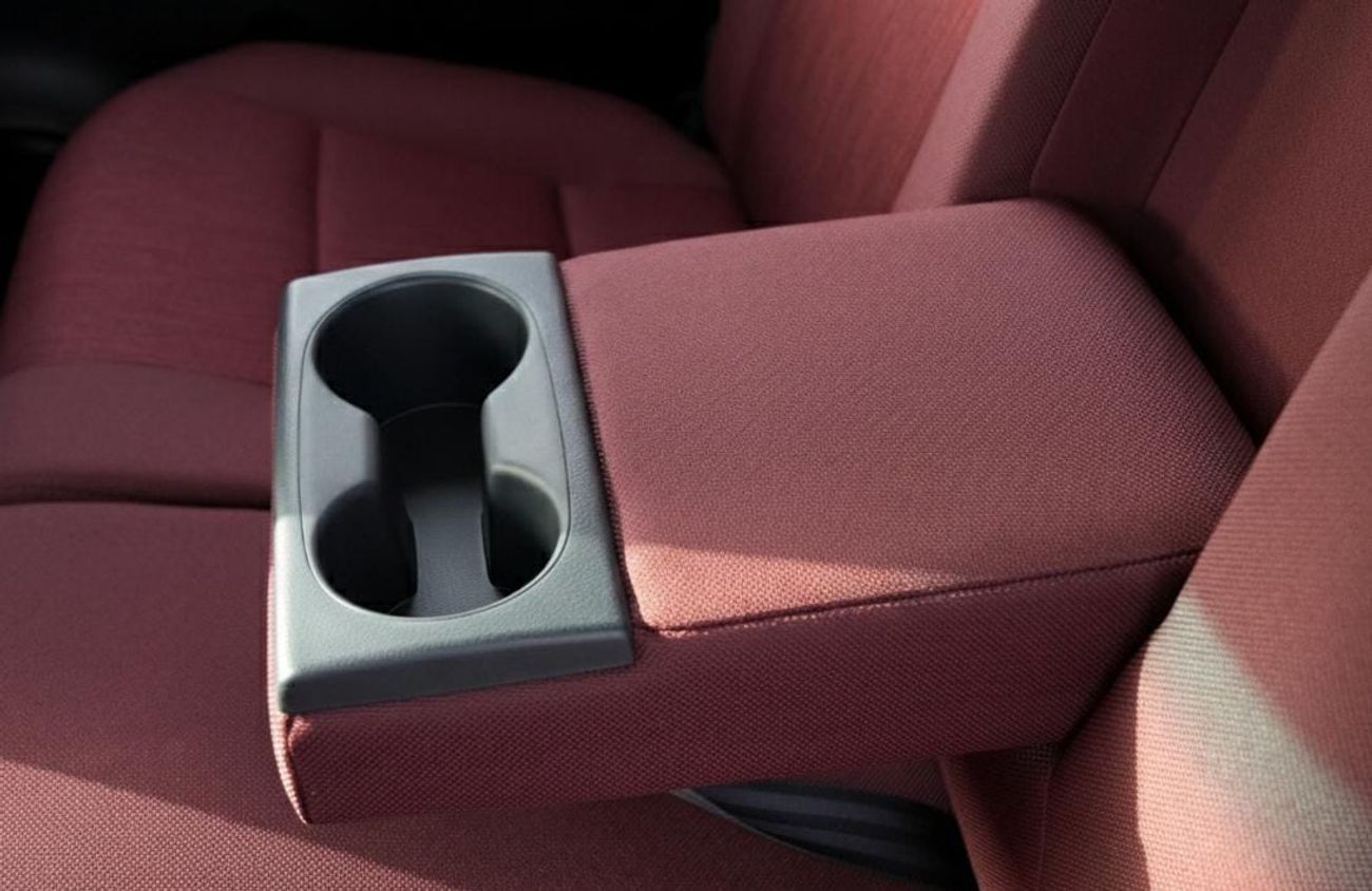 Toyota Hilux S GLX 2.7L 4WD A/T S GLX 2.7L 4WD M/T DIFLOCK PUSH TO START