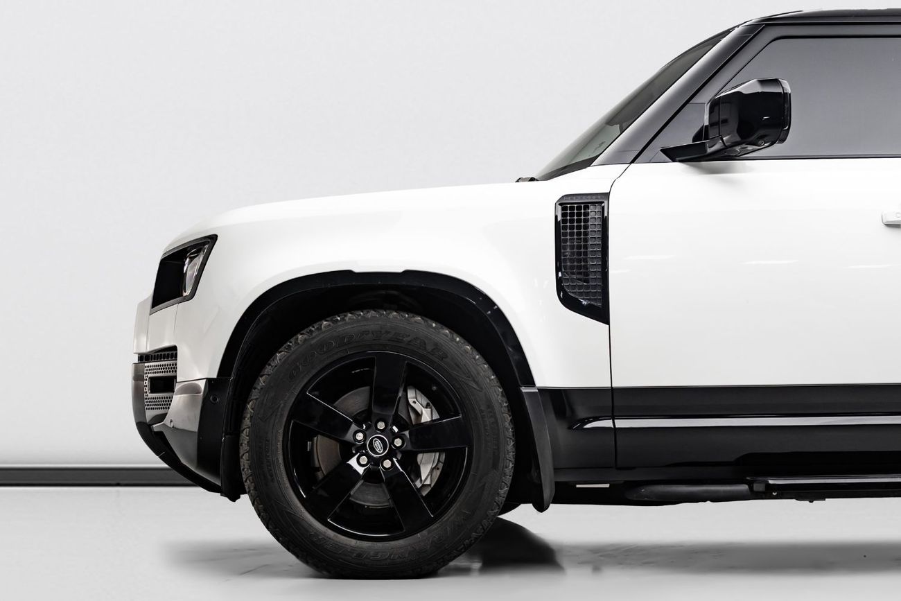 لاند روفر ديفندر 130 SE P400 X Dynamic (7 Seater)