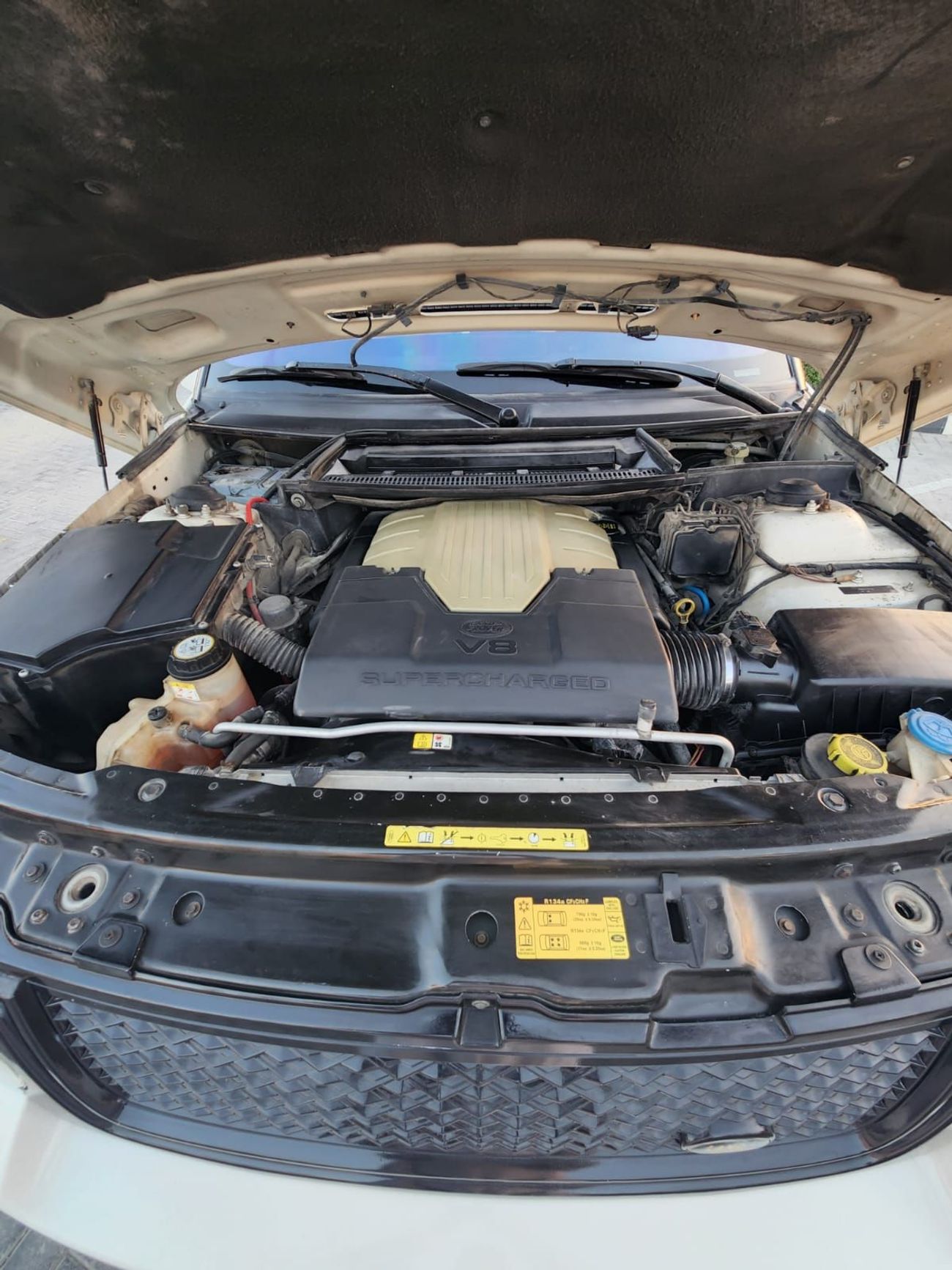 Land Rover Range Rover supercharged V8