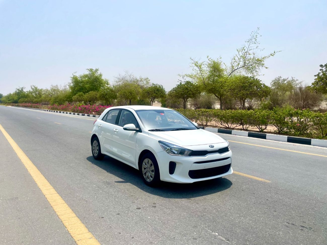 Kia Rio EX 1.4L (107 HP) Hatchback