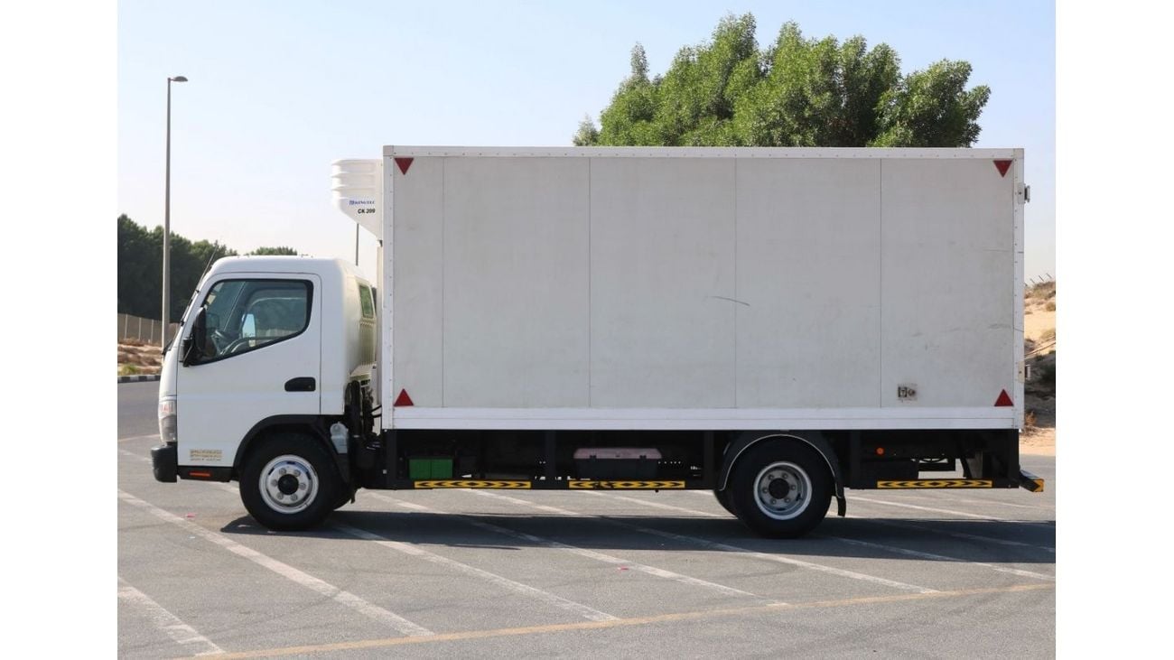 Mitsubishi Fuso Canter 2017 | CANTER 3.5 TON CHILLER WITH GCC SPECS AND EXCELLENT CONDITION