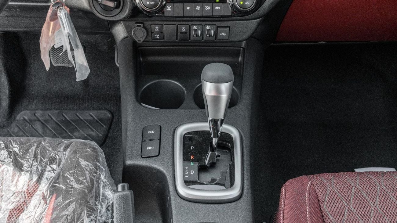 تويوتا هيلوكس 2026 Toyota Hilux SGLX 2.8L AT Diesel (White-Red)