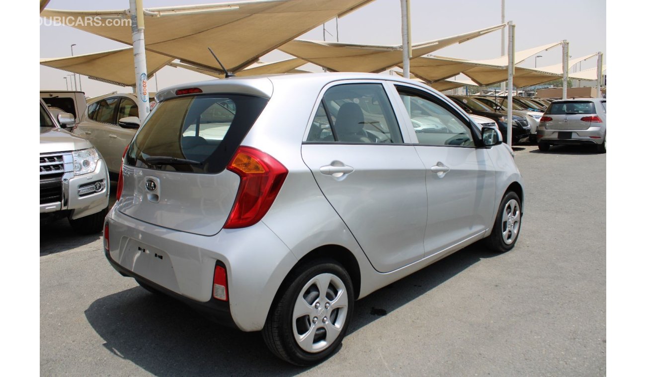 Kia Picanto EX ACCIDENT FREE - GCC - CAR IS IN PERFECT CONDITION INSIDE OUT