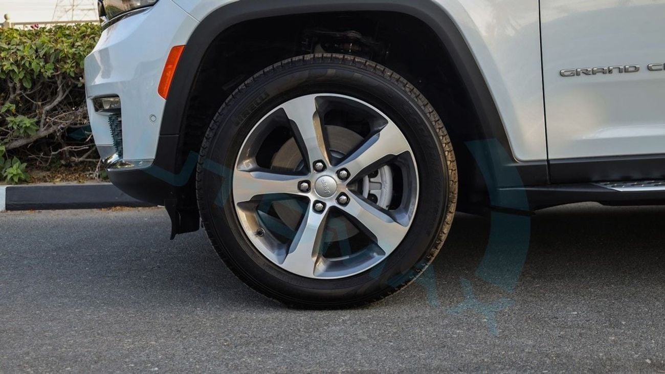 Jeep Grand Cherokee L LIMITED PLUS LUXURY GCC 0Km 2025 With 3 Years Or 60,000 Km Warranty @Official Dealer