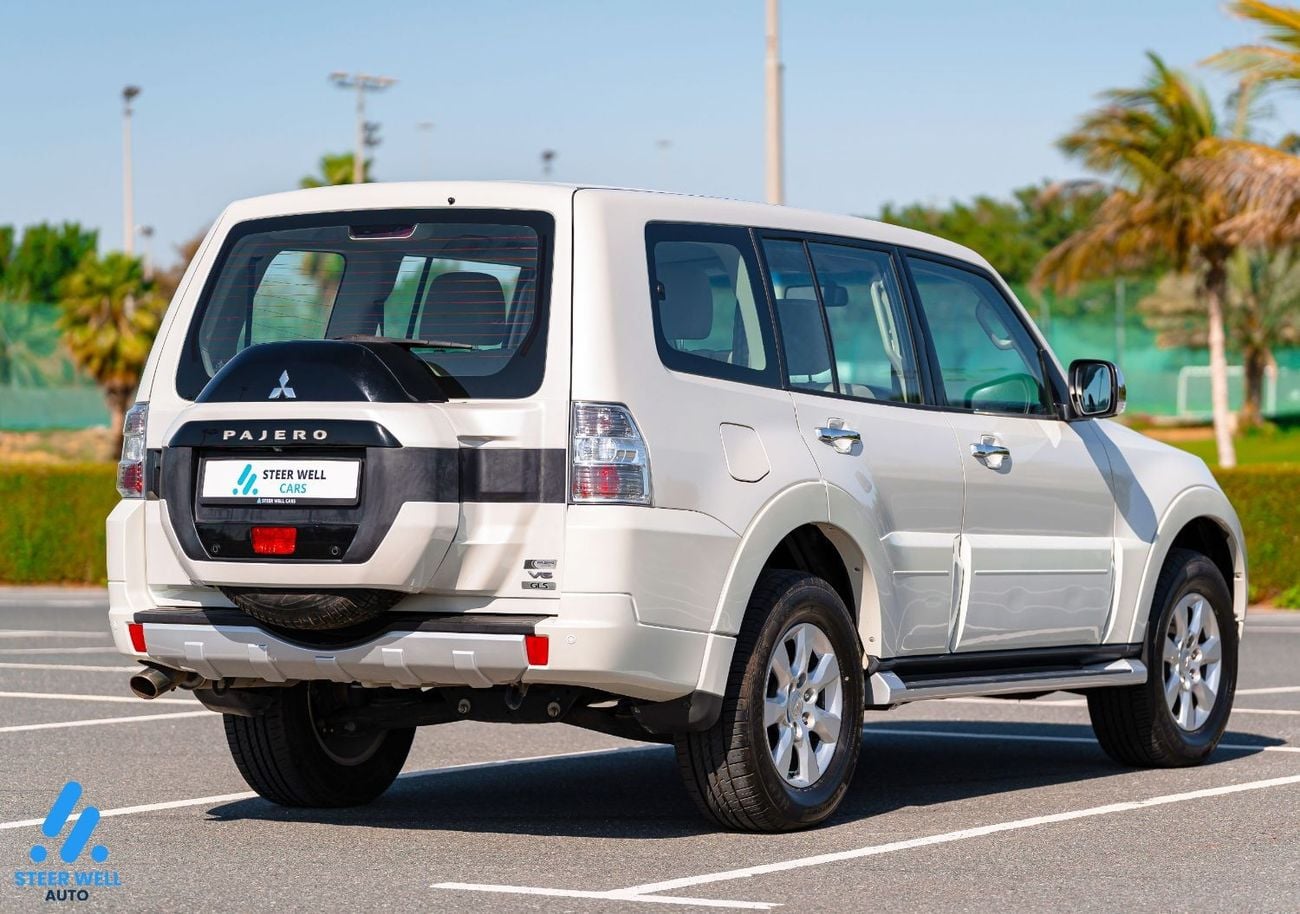 Mitsubishi Pajero GLS 2024 5 Door SUV 3.5L 4WD A/T Petrol / Low Mileage / Ready to Drive / Book now!