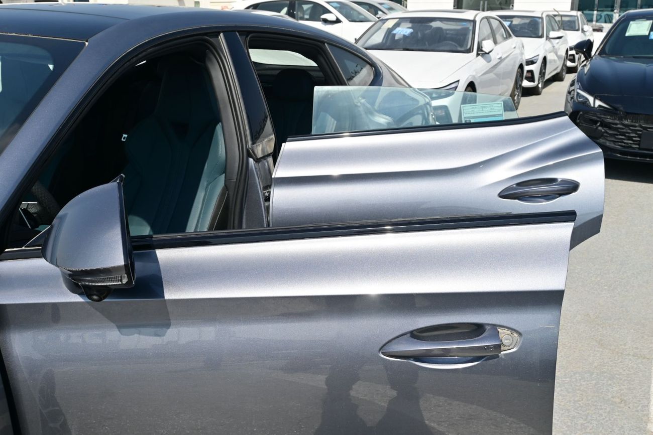 MG 7 MG7 1.5L Turbo, Petrol, FWD Model 2025 Color Grey