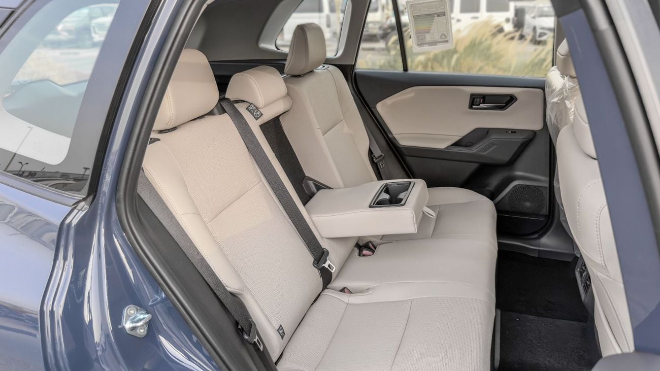 تويوتا راف ٤ VXR HEV 2026 Toyota Rav4 Limited 2.5L AT Hybrid (Blue-Beige)