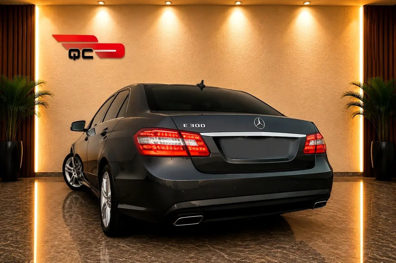 Mercedes Benz E300 E300 | GCC | Single Family Owned | Well Maintained