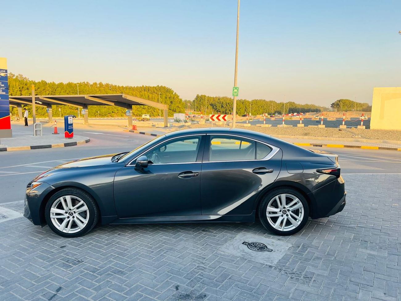 لكزس IS 300 Platinum 3.5L