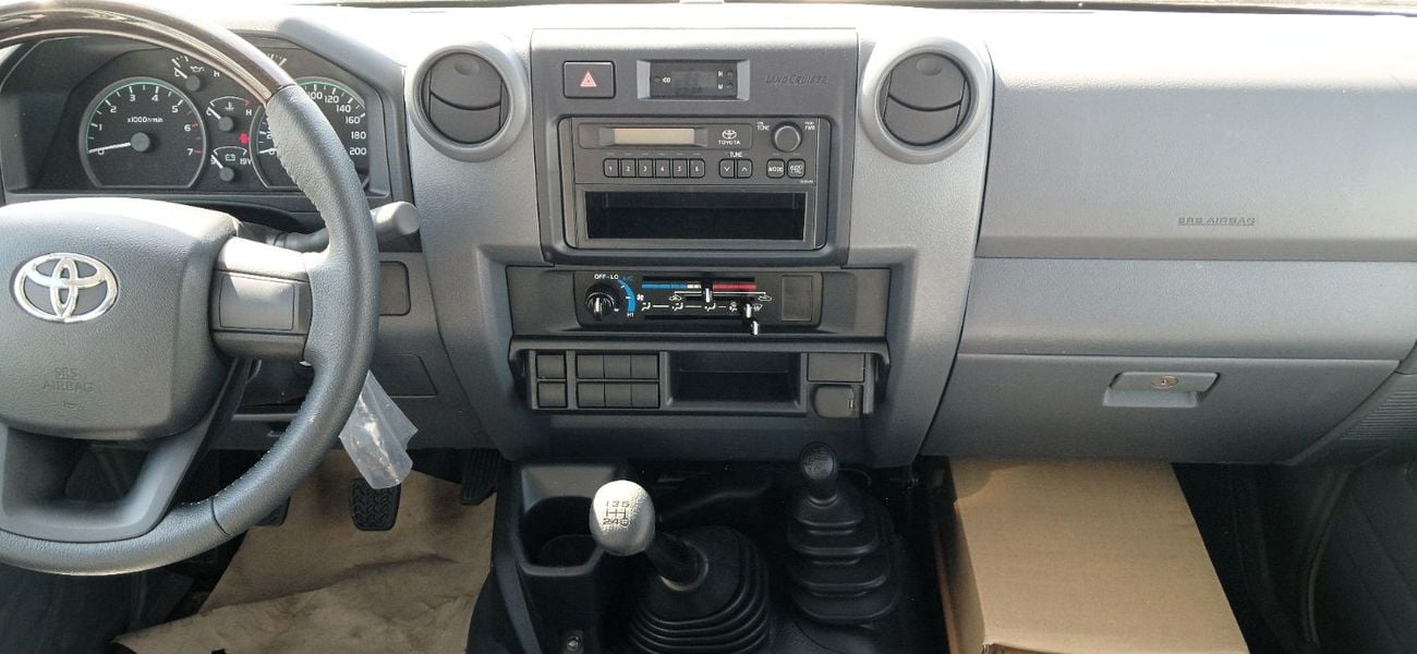 Toyota Land Cruiser Pick Up LC79 4.0L Petrol MT Double Cabin Pickup 2025YM