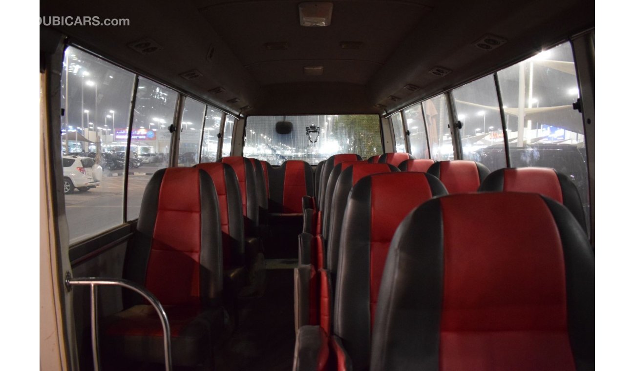 Toyota Coaster Toyota Coaster 30 seater bus Diesel, Model:2009. Excellent condition