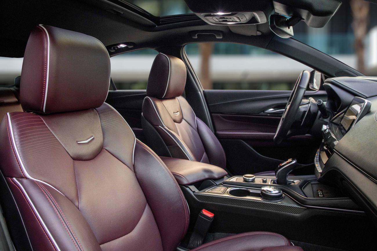 Cadillac CT4 Cadilac CT4 - V-Series | 2,155 P.M | 0% Downpayment | IMMACULATE!