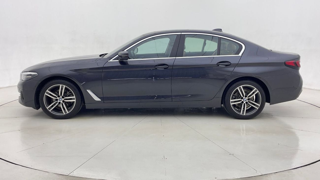 بي أم دبليو 520i 2023 JOY EDITION | AED 1884/Month | 0 DP | 30 Day Return | Warranty | Service History