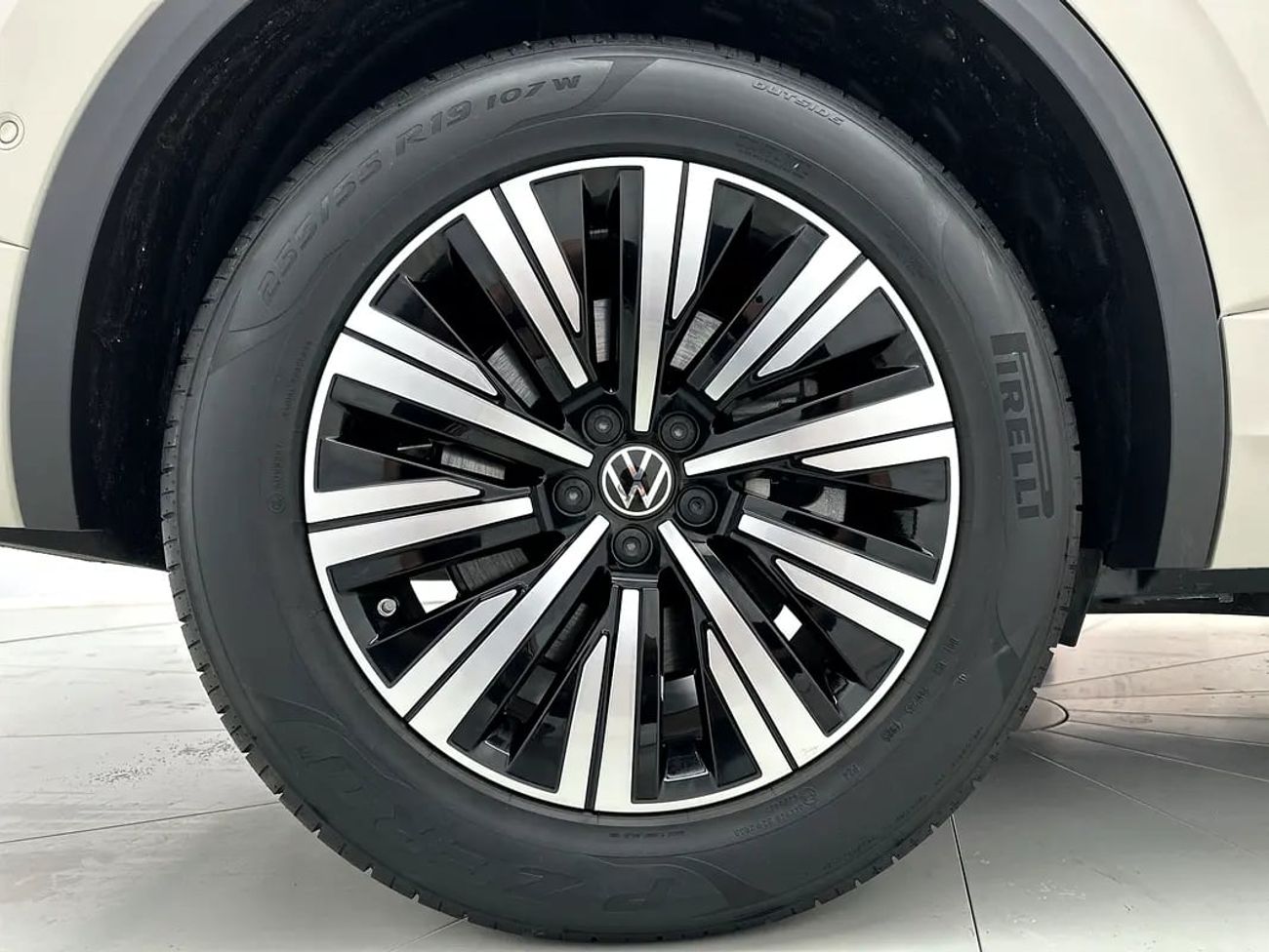Volkswagen Touareg Elegance 2 3.0L Elegance