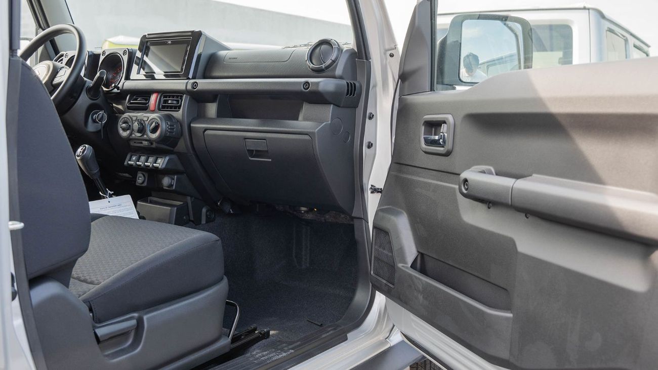 سوزوكي جيمني 2025 Suzuki Jimny 1.5L GL MT 3Doors