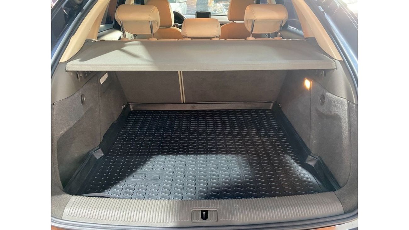 Audi Q3 Std | Certified Pre-owned | GCC |