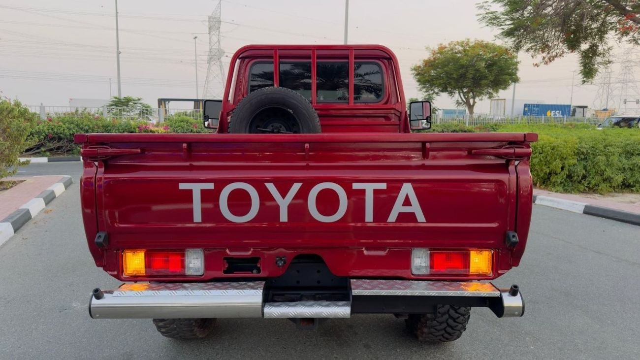 Toyota Land Cruiser Pick Up BULL BAR WITH LED LIGHTS | AIR SNORKEL | 2013 | RHD | 4.5L DIESEL | REAR VIEW CAMERA