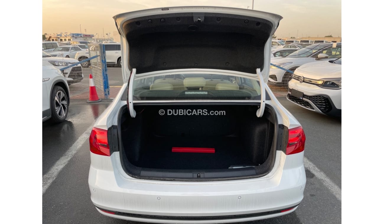 Volkswagen Bora VOLKSWAGEN BORA FWD 2022