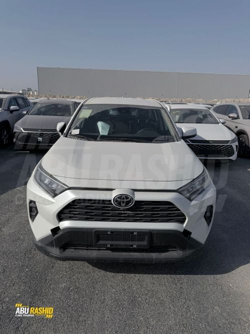 تويوتا راف ٤ LE