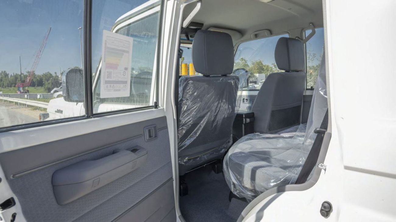 Toyota Land Cruiser 70 LC76 LX 2026 MODEL GCC SPECS