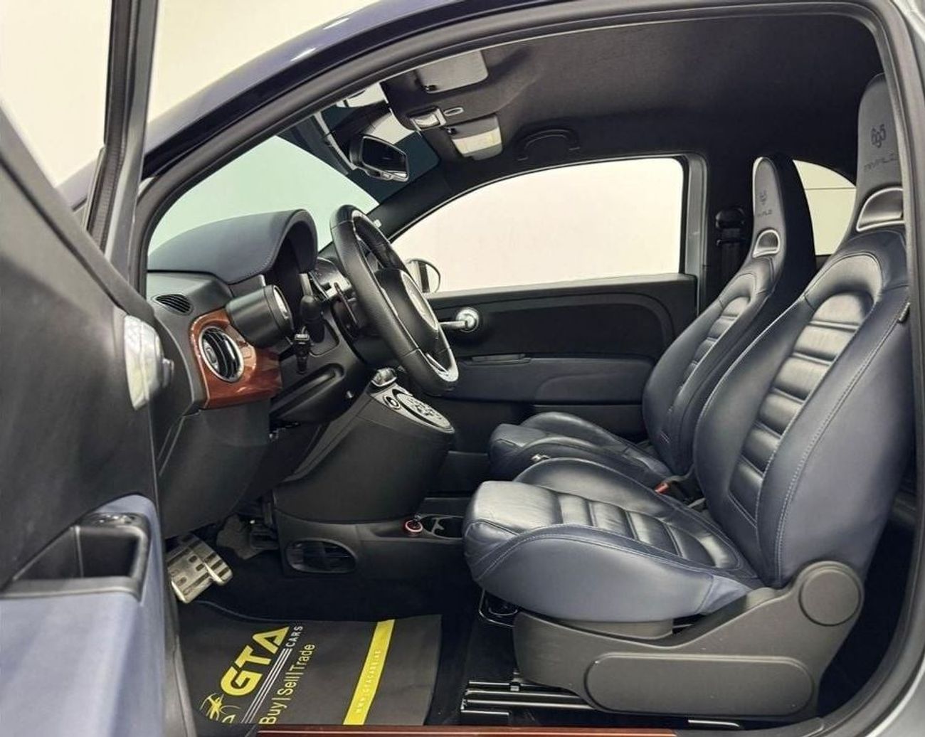 Abarth 695 Rivale Coupe 2018 Fiat Abarth 695 Rivale Coupe, Warranty, Full Service History, Excellent Condition,