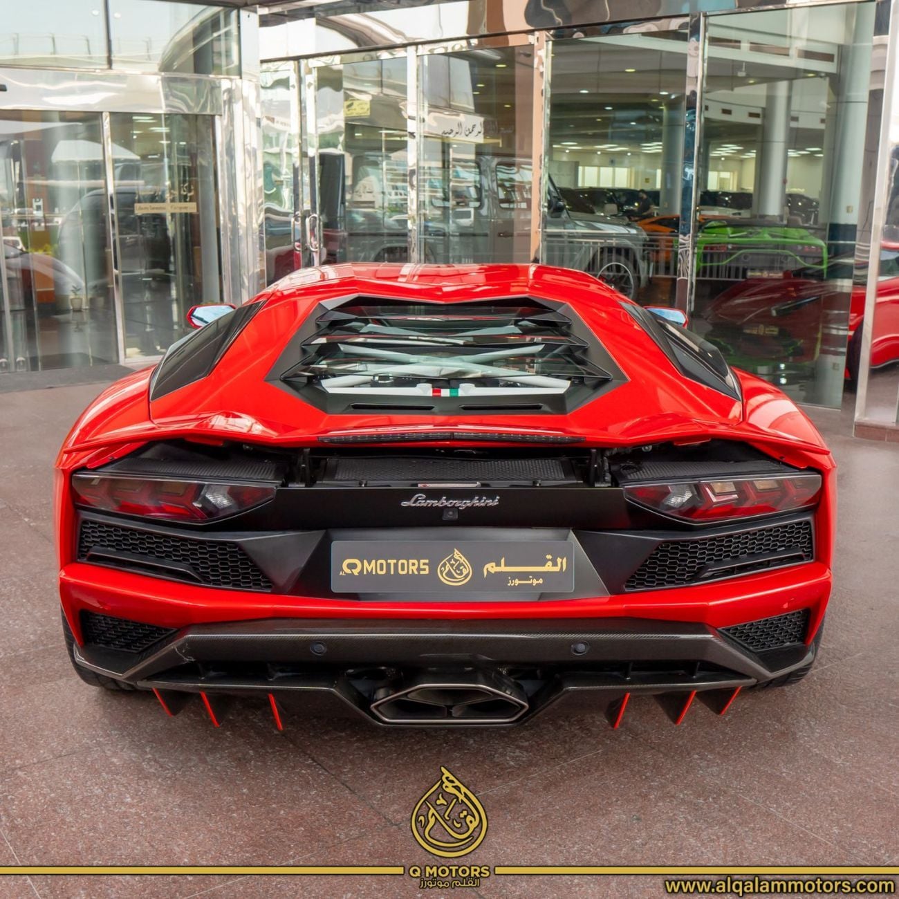 Lamborghini Aventador 2018 LAMBORGHINI AVENTADOR S ( 1 OF 1 ) GCC DONE ONLY 28,000KM