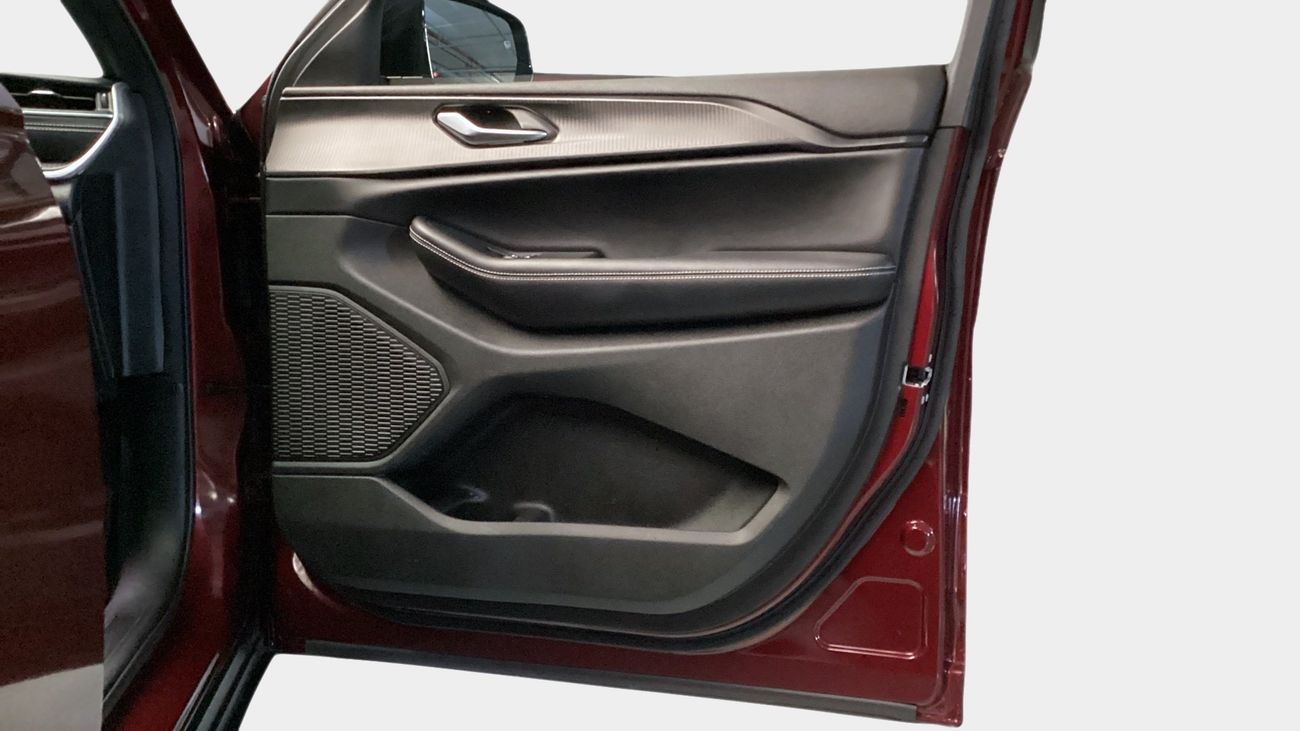 Jeep Cherokee Altitude | upto AED 20,000 Ramadan Discount | Guaranteed Warranty | 0 Down Payment