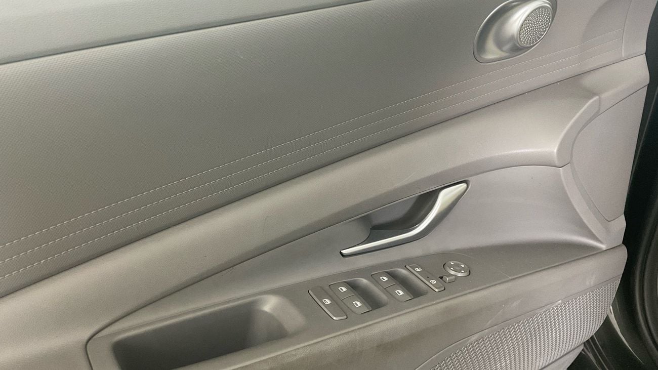 Hyundai Elantra Smart 1.6L Smart | Guaranteed Warranty | 0 Down Payment