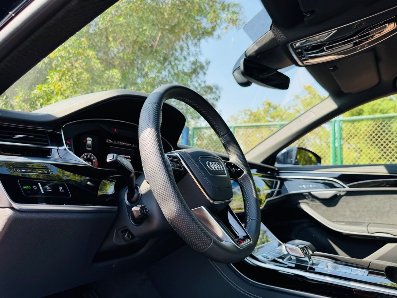 Audi A8 L 55 TFSI quattro S-Line GCC .. Warranty .. Service .. S line .. V6 .. Perfect Condition