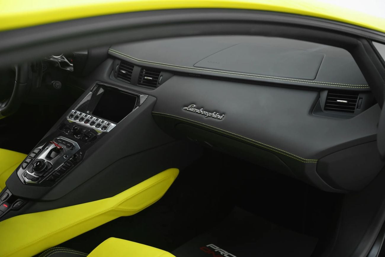 Lamborghini Aventador