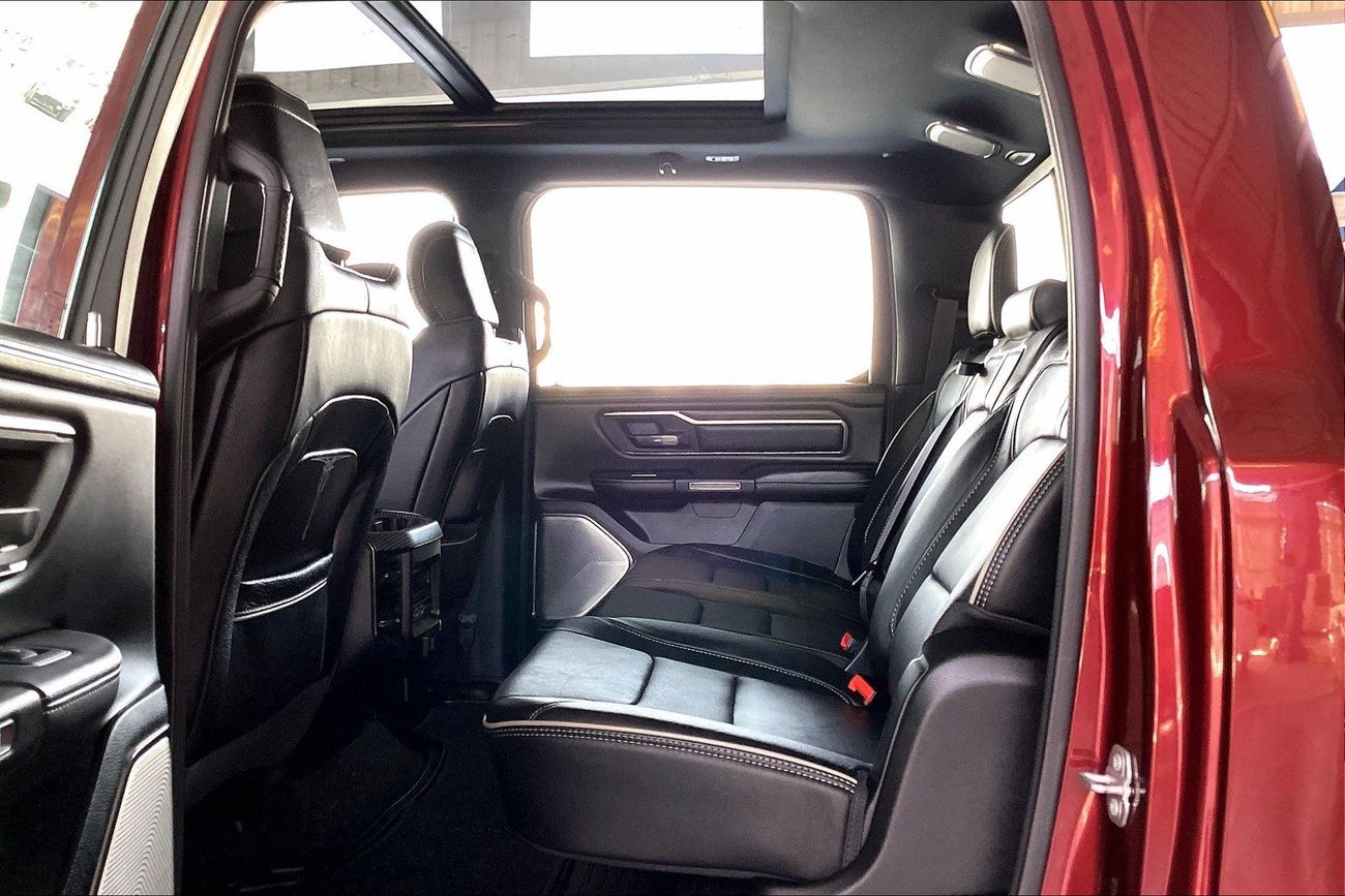 رام 1500 Limited Crew Cab | شامل الضمان | 0 ﺪﻔﻋﺓ ﺃﻮﻟﻯ