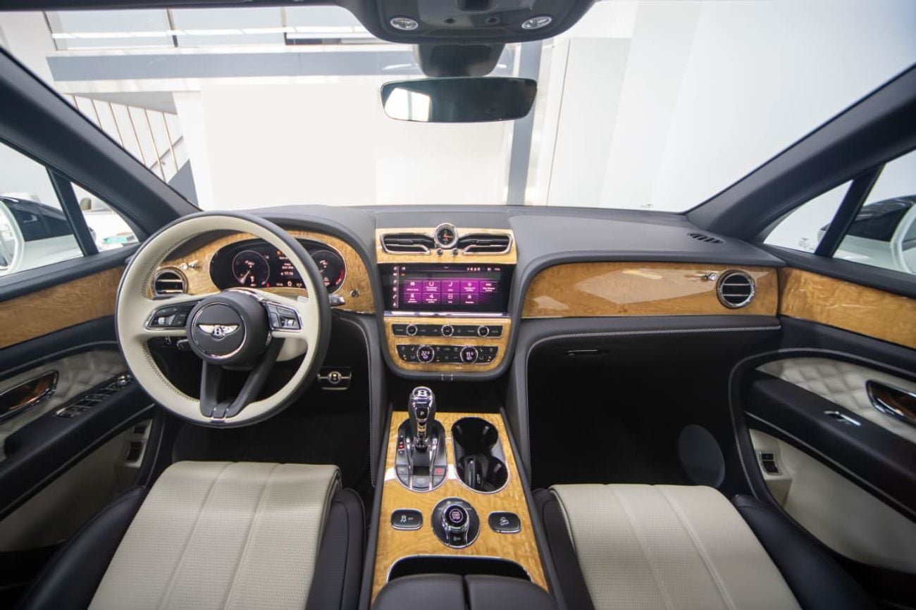 بنتلي بينتايجا Bentayga 4.0T