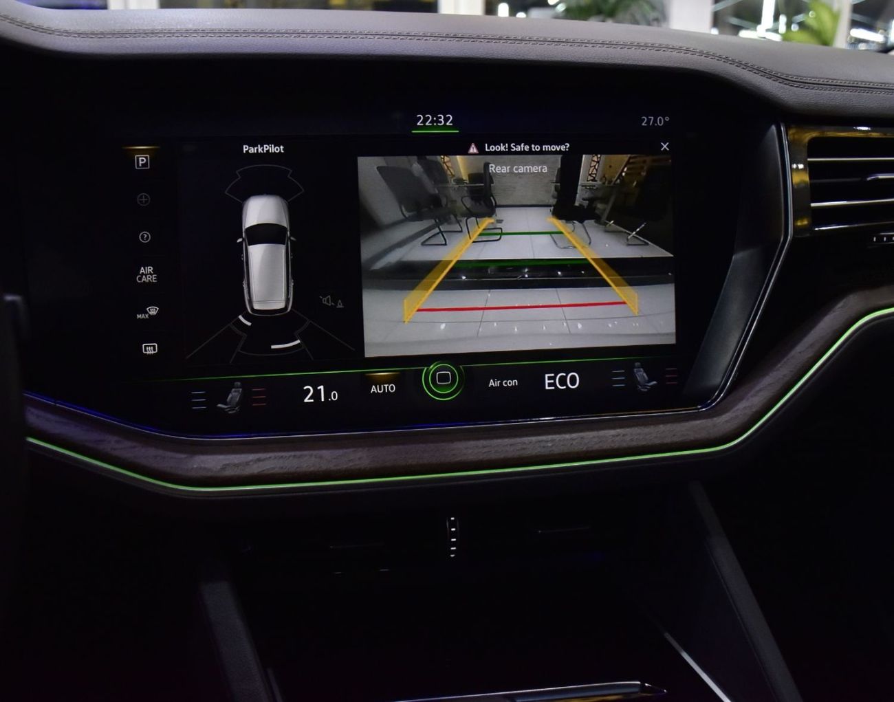 Volkswagen Touareg EXCELLENT DEAL for our Volkswagen Touareg ( 2019 Model ) in White Color GCC Specs