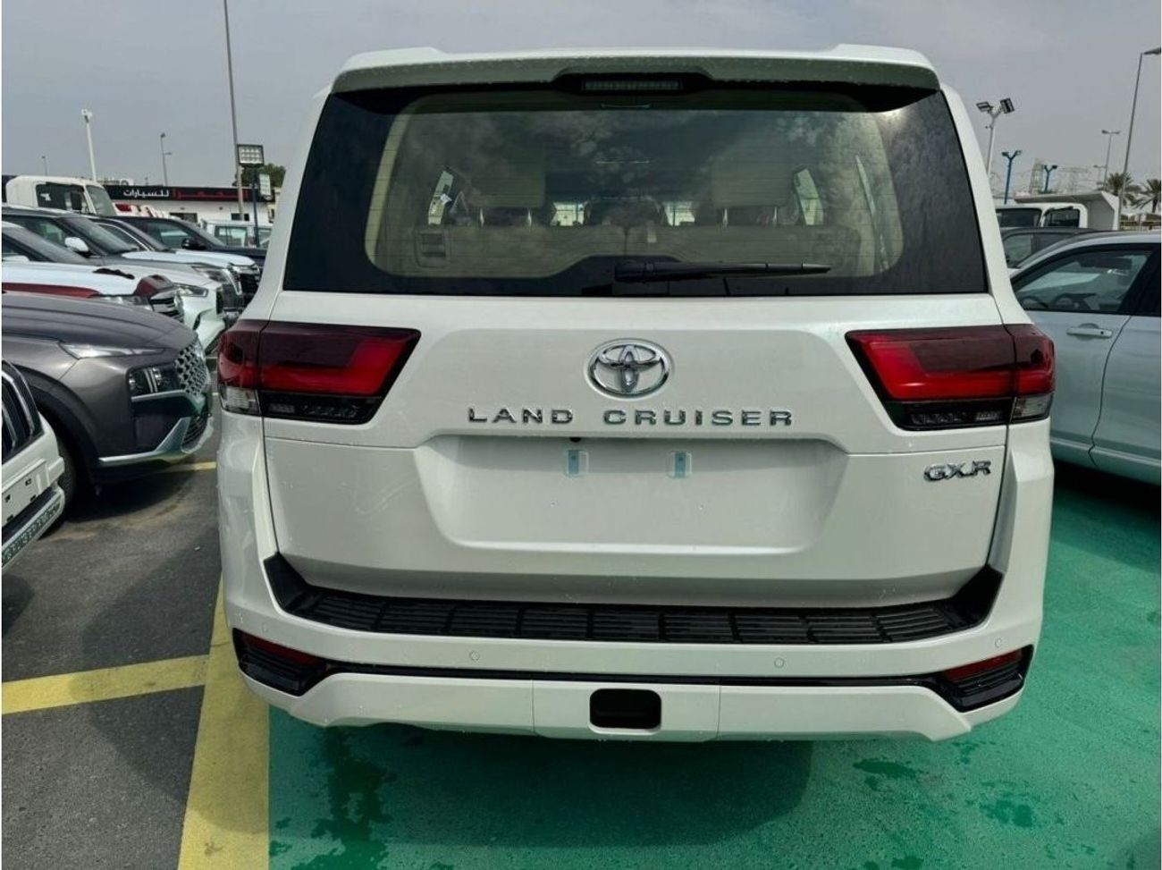 Toyota Land Cruiser GXR 4.0L PETROL 2023 GCC