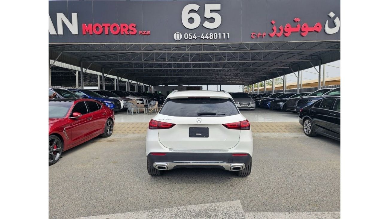 Mercedes-Benz GLA 250