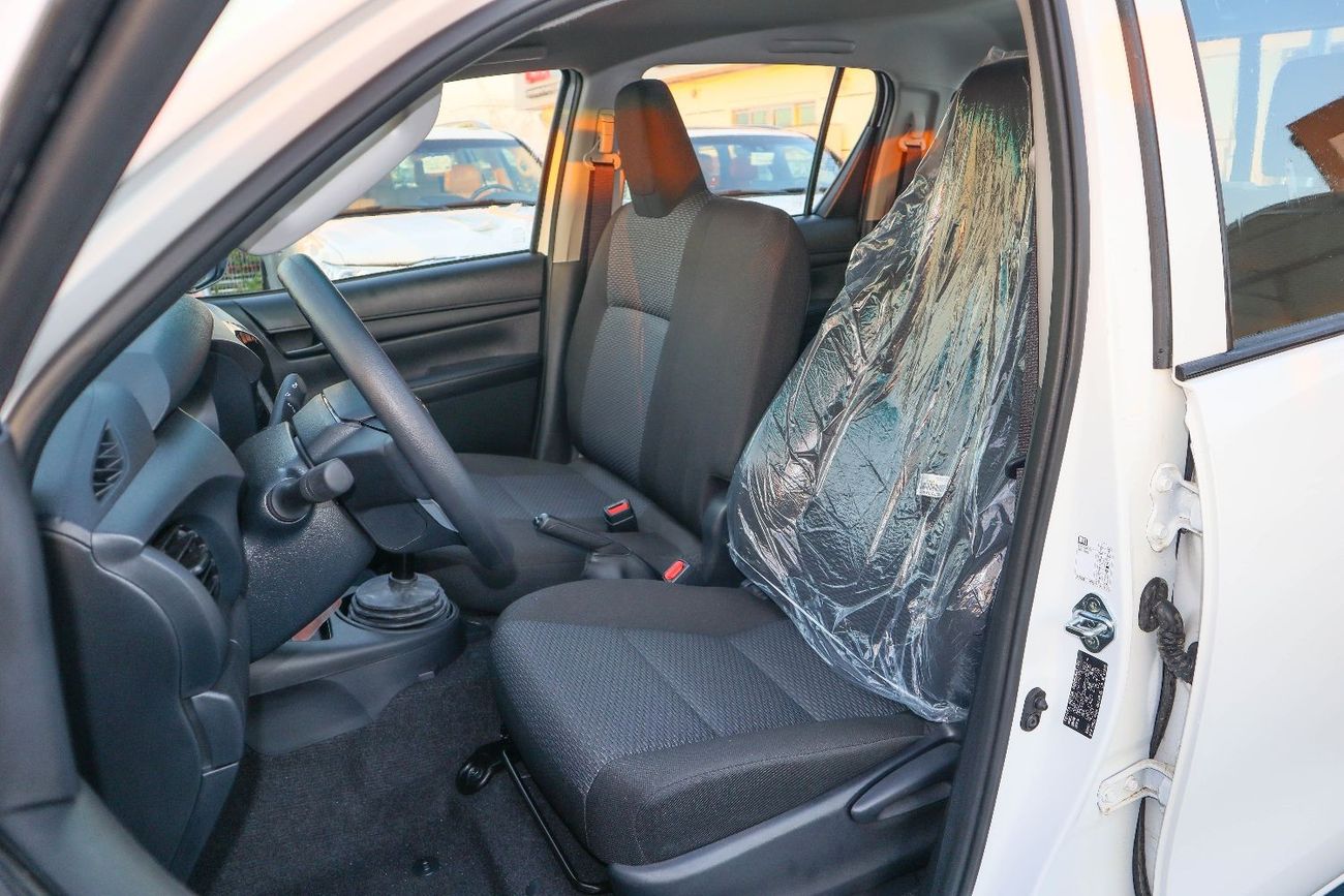 Toyota Hilux TOYOTA HILUX 2.4L 2024 MODEL M/T DIESEL