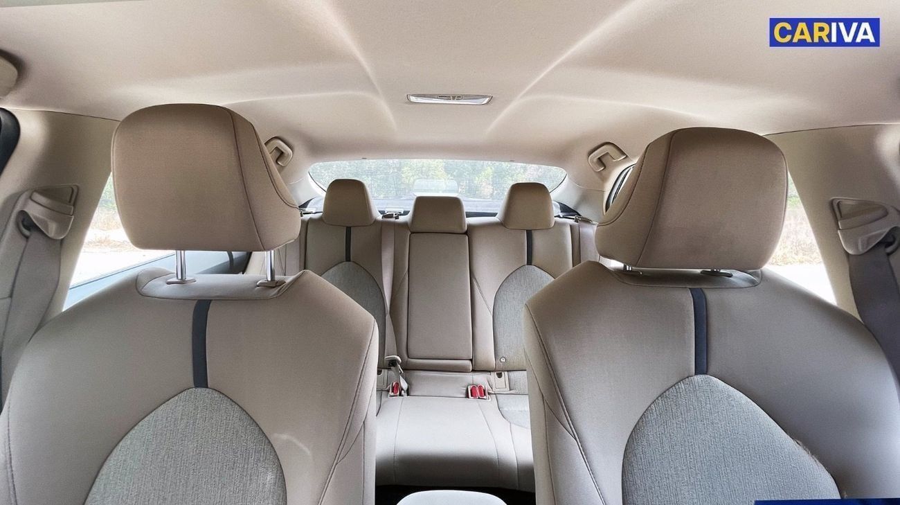 Toyota Camry S 2.5L (181 HP) | Agency Warranty | Full Service History | Zero Downpayment | Free Test Drive