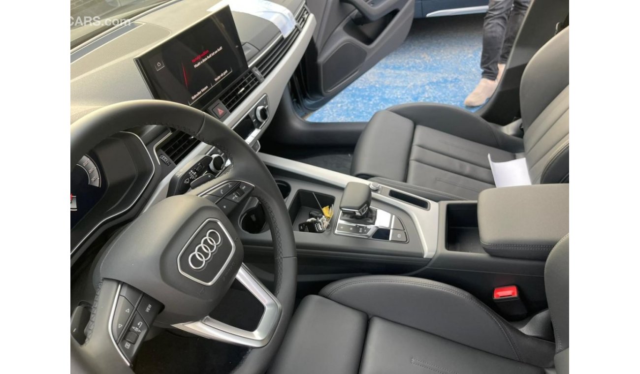 أودي A4 Audi A4 LIMOUSINE 35 TFSI S TRONIC 7G 2022